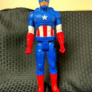 2014 Marvel Comics Hasbro Captain America Action Figure Super Titan Hero. M Go